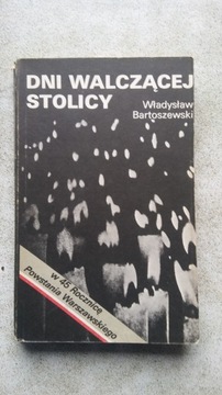 DNI WALCZĄCEJ STOLICY