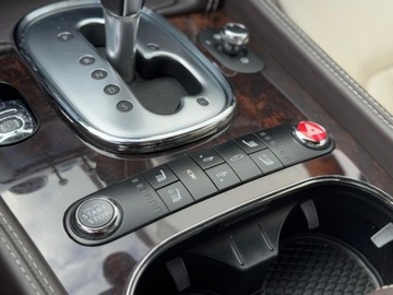Bentley 2015 Bentley Continental GT 4.0 Benzyna 527KM, zdjęcie 29