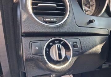 Mercedes Klasa C W204 Kombi T204 1.6 180 K BlueEFFICIENCY 156KM 2013 Mercedes-Benz Klasa C bezwypadekserwisavangardejak nowapanorama 1.6, zdjęcie 16