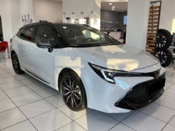 Toyota Corolla XII TS Kombi Facelifting 1.8 Hybrid 140KM 2026 Szybki odbiór - GR Sport 1.8 Hybrid 140KM | Podgrzewane fotele!, zdjęcie 2