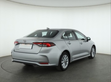 Toyota Corolla XII Sedan 1.5 VVT-i 125KM 2022 Toyota Corolla 1.5 VVT-i, Salon Polska, zdjęcie 4