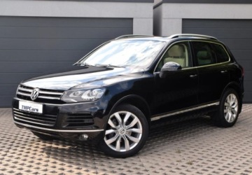 Volkswagen Touareg II SUV 3.6 V6 FSI BlueMotion 280KM 2012 Volkswagen Touareg 3.6 V6 Panorama Skory 3.6 Benzyna 280KM, zdjęcie 5