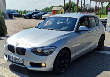 BMW Seria 1 F20-F21 Hatchback 5d 114d 95KM 2013 BMW Seria 1 Srebrna BMW f20 1.6D Alu Klima 1.6 Diesel 95KM, zdjęcie 6