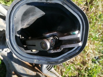 KŘIŽÁK SLOUPCE TOYOTA AVENSIS II T25