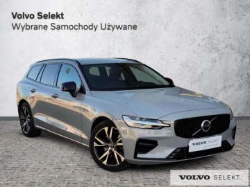 Volvo V60 II  Kombi Facelifting 2.0 B4 B 197KM 2025 Volvo V60 V60 B4 Benzyna, Plus Dark, Aktywny tempo, zdjęcie 2