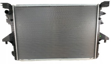 CHLADIČ VODY MULTIVAN TRANSPORTER 7E0121253A