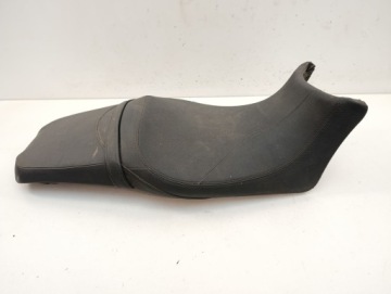 YAMAHA MT01 СИДЕНЬЕ ДИВАН СИДЕНЬЕ