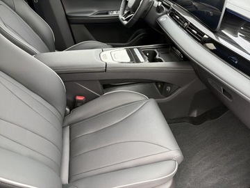 Omoda 5 1.6 T-GDI 147KM 2025 Omoda 5 Comfort Blood red wyprzedaż rocznika 2025, zdjęcie 32