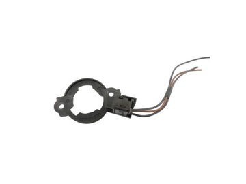 FORD FIESTA MK7 LIFT OPRAWKA KOSTKA WTYK ŻARÓWKI H15 LAMPY PRZÓD