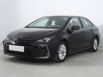 Toyota Corolla XII Sedan 1.8 Hybrid 122KM 2022 Toyota Corolla 1.8 Hybrid, Salon Polska, zdjęcie 1