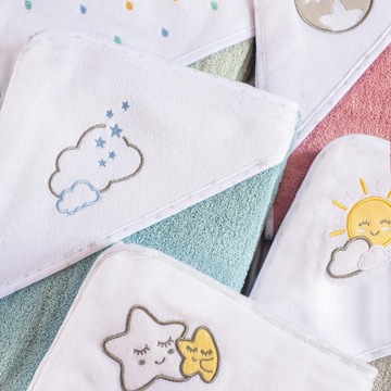 BabyOno Махровое покрытие для ванны - полотенце с капюшоном 100х100см 142/07