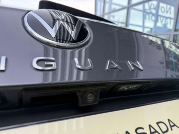 Volkswagen Tiguan II SUV Facelifting 1.5 TSI 150KM 2021 Volkswagen Tiguan 1.5 TSI 150KM Life DSG Kamera Keyless AktywnyTempomat LE, zdjęcie 30