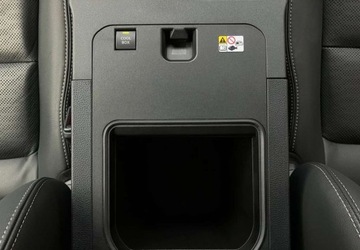 Toyota Land Cruiser VII Terenowy 5d 2.8 D-4D 204KM 2024 Toyota Land Cruiser Toyota Land Cruiser LC 2.8 D-4D Executive 2.8 Diesel, zdjęcie 32