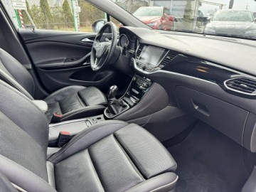 Opel Astra J GTC 1.6 CDTI Ecotec 110KM 2016 Opel Astra Skóry Grz. Kierownica Kamera Navi, zdjęcie 9