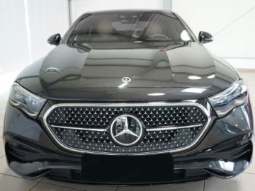 Mercedes Klasa E W214 Sedan 2.0 220d 197KM 2025 E Klasa 220 d 4-Matic AMG 2.0 197KM 2025, zdjęcie 1