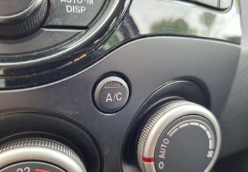 Mazda 2 II Hatchback 3d Facelifting 1.3 MZR 75KM 2011 Mazda 2 Zarejestrowany - ubezpieczony - 1,3 - 75 KM 1.3 Benzyna 75KM, zdjęcie 31