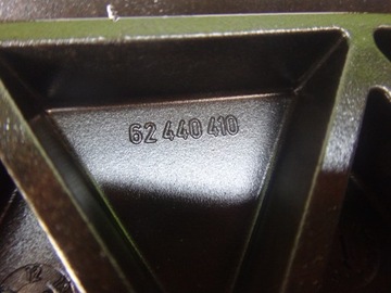 ŚLIZG PROWADNICA ROZRZĄDU BMW M3 E90 E92 E93 S65 4.0 V8