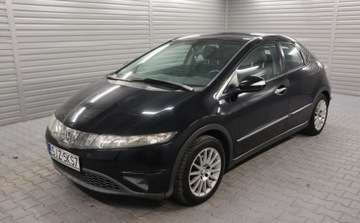 Honda Civic VIII Hatchback 5d 1.4 i 83KM 2006