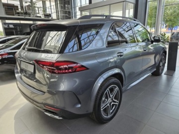 Mercedes GLE V167 SUV Facelifting 3.0 450d 367KM 2026 MERCEDES-BENZ GLE 450 d 4-Matic AMG Line 3.0 (367KM) 2026, zdjęcie 2