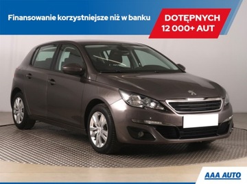 Peugeot 308 II Hatchback 5d 1.2 PureTech 130KM 2014 Peugeot 308 1.2 PureTech, Salon Polska