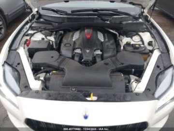 Maserati Quattroporte II 2019 Maserati Quattroporte GTS Gransport, 2019r., 3.8L 3.8 Benzyna 523KM, zdjęcie 9