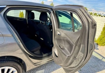 Opel Astra K Hatchback 5d 1.4 Turbo 150KM 2019 Opel Astra Opel Astra 1.4 T 120 Lat SampS 1.4 Benzyna 150KM, zdjęcie 34
