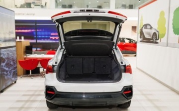 Audi Q3 II SUV 1.5 35 TFSI 150KM 2024 Audi Q3 35 TFSI Advanced 1.5 Benzyna 150KM, zdjęcie 25