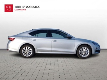 Skoda Octavia IV Liftback 1.5 TSI EVO 150KM 2024 Skoda Octavia 1.5 TSI 150KM Selection LED Matrix Virtual Kamera Hak Salon, zdjęcie 5