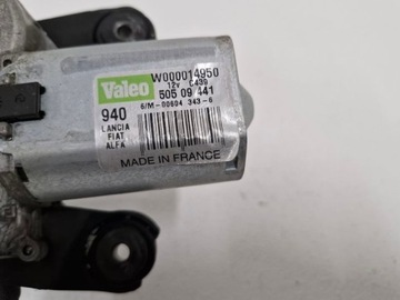 ALFA ROMEO GIULIETTA MOTOREK STĚRAČE ZADNÍ KRYT KUFRU 50509441