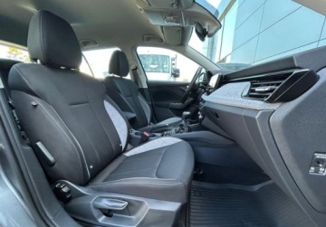 Skoda Kamiq Crossover Facelifting 1.0 TSI 115KM 2024 Skoda Kamiq Selection, Podgrzewane fotele i kierownica, Tempomat, Bezwypad, zdjęcie 16