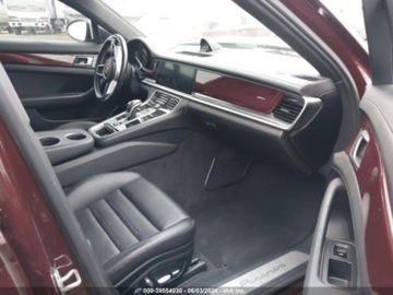 Porsche Panamera II Liftback 3.0 330KM 2018 Porsche Panamera 2018r, 3.0L 3.0 Benzyna 330KM, zdjęcie 8