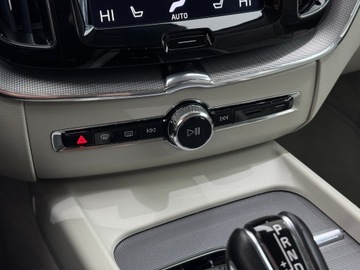 Volvo XC60 II Crossover D5 235KM 2018 Volvo XC 60 D5 Inscription AWD / 1właściciel / Sal, zdjęcie 21