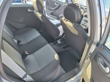 Opel Corsa C 2005 Opel Corsa Automat Klimatronik Webasto na pilota, zdjęcie 26