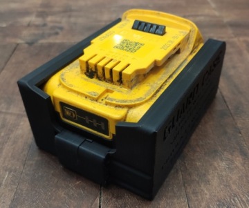 Защитный чехол для аккумулятора DeWalt XR 18V ​​20V DCB184 5ah Защитный чехол 3D 80мм