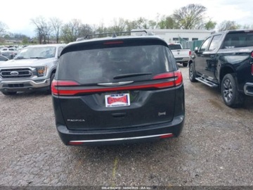 Chrysler Pacifica II 2022 Chrysler Pacifica Touring L 2022 3.6l 3.6 Benzyna 287KM, zdjęcie 4