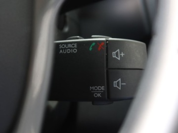 Renault Clio IV Hatchback 5d 1.2 16V 73KM 2016 Renault Clio 1.2 16V, Navi, Klima, Tempomat, zdjęcie 16