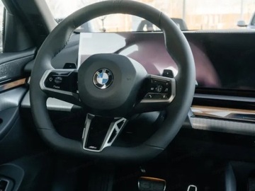 BMW Seria 5 G90-91 Touring 2.0 520d 197KM 2025 BMW Seria 5 520d xDrive Sport Sedan 2.0 (197KM) 2025, zdjęcie 9