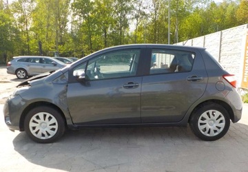 Toyota Yaris III Hatchback 5d Facelifting 2017 1.0 VVT-i 72KM 2019 Toyota Yaris Okazja Benzyna 72KM, zdjęcie 10