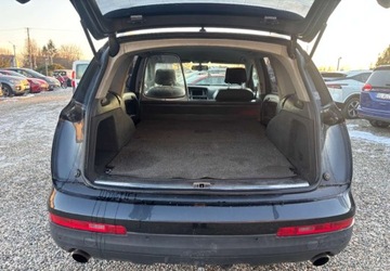 Audi Q7 I SUV 3.0 TDI quattro 233KM 2006 Audi Q7 2 osobowy 3.0 Diesel 233KM, zdjęcie 5