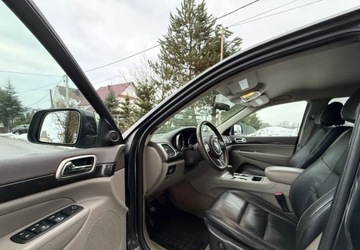 Jeep Grand Cherokee IV Terenowy Facelifting 3.6 V6 286KM 2011 Jeep Grand Cherokee Jeep Grand Cherokee 3.6 V6 Laredo 3.6 BenzynaLPG 286KM, zdjęcie 12