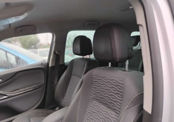 Opel Zafira C Tourer 2.0 CDTI ECOTEC 130KM 2012 Opel Zafira 2012r, 2.0 CDTI. Uszkodzony boki. 2.0 Diesel 130KM, zdjęcie 7