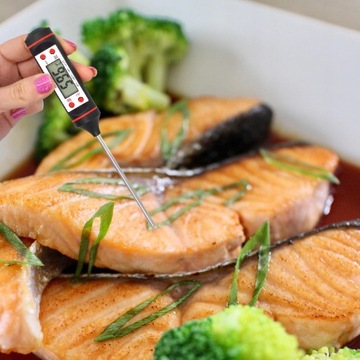 Электронный штыревой термометр КУЧЕННЫЙ с щупом для мяса для мясного ассорти на гриле