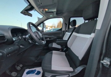 Citroen Berlingo III Osobowy M 1.2 PureTech 110KM 2023 Citroen Berlingo M 1.2 PureTech Feel SS N1 SalonPL FVat Gwarancja od RiA, zdjęcie 8