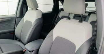 Ford Kuga III 2025 Ford Kuga Kuga 2,5 PHEV 243 KM Sound Edition 2.5 Hybryda Plug-in 225KM, zdjęcie 31