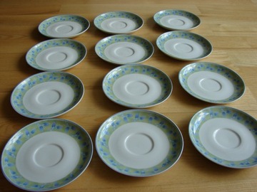 SPODKI FILIŻANEK I KUBKÓW NOWE 12 SZT