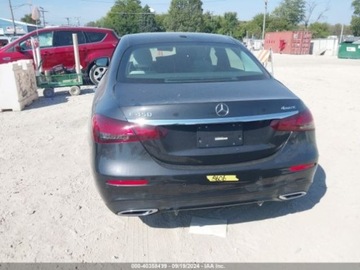 Mercedes Klasa E W214 2023 Mercedes-Benz Klasa E 450, 2023r., 4x4, 3.0L 3.0 Benzyna 362KM, zdjęcie 7