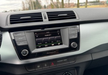 Skoda Fabia III Kombi 1.2 TSI 90KM 2016 Skoda Fabia Niski przebieg, zadbany, hak westfalia 1.2 Benzyna 90KM, zdjęcie 16