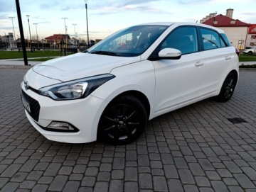 Hyundai i20 II 2018 SPRZEDAM HYUNDAY i20 TYLKO 58TYŚ BIAŁY ZADBANY, zdjęcie 1