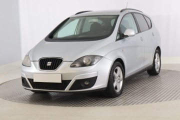 Seat Altea XL 1.6 TDI CR 105KM 2010 Seat Altea XL 1.6 TDI, HAK, Klima,ALU, El. szyby, zdjęcie 1