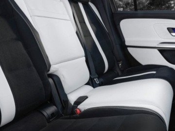 Mercedes GLB 2026 MERCEDES-BENZ GLB 250+ AMG Line Suv (272 KM) 2026, zdjęcie 10